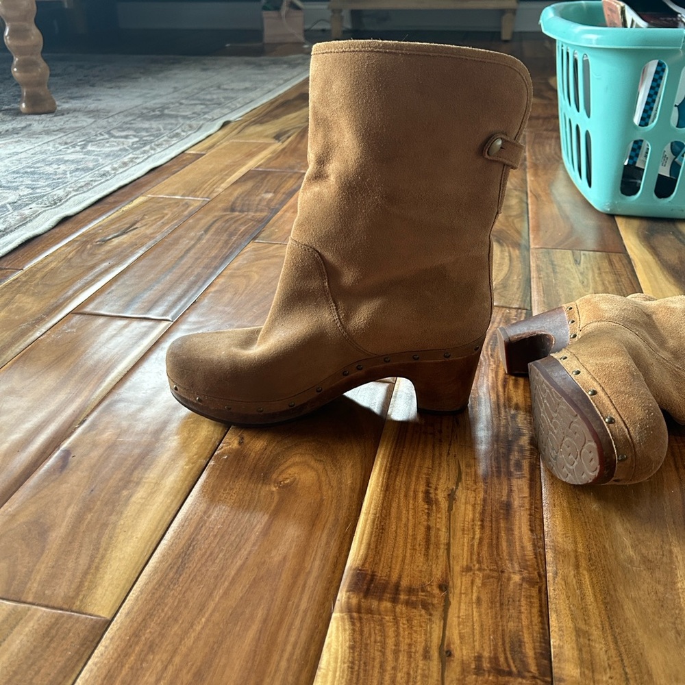 UGG Women's Brown Shearling Clogs - image 5